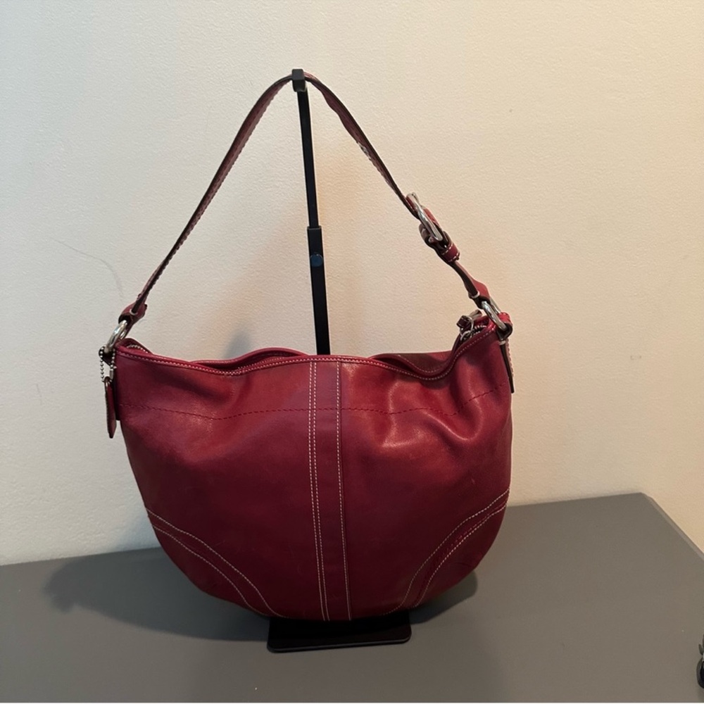 Vintage Y2K Coach Soho style F10907  Red
Leather Hobo (2007) - Picture 2 of 16